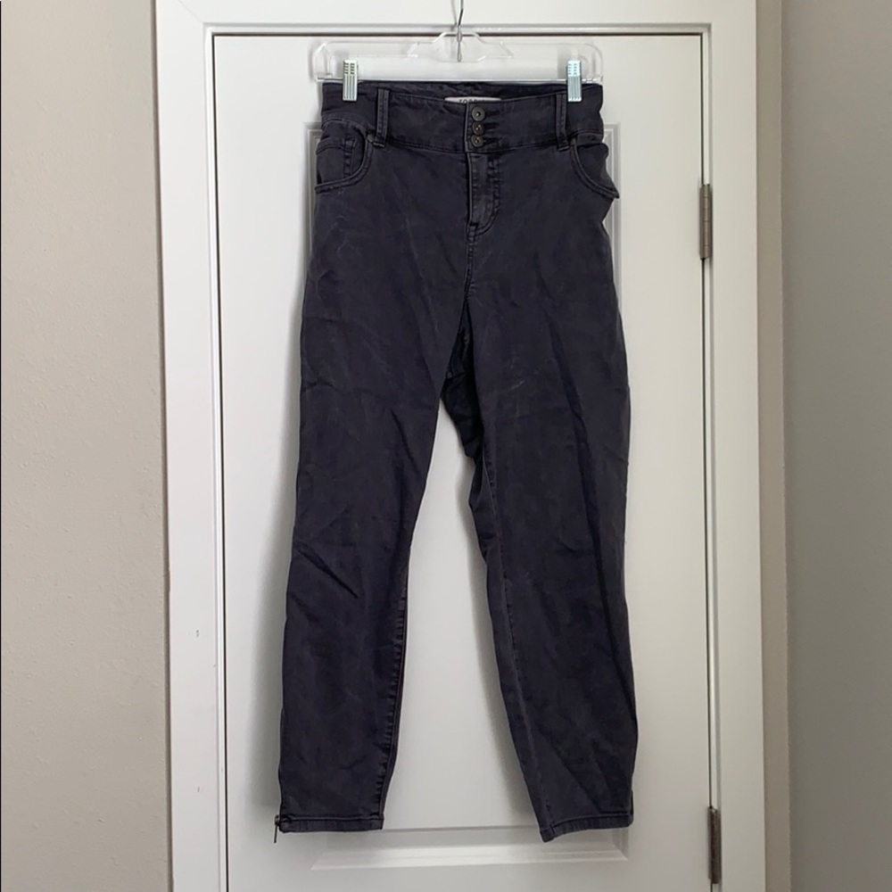 Torrid crop jegging